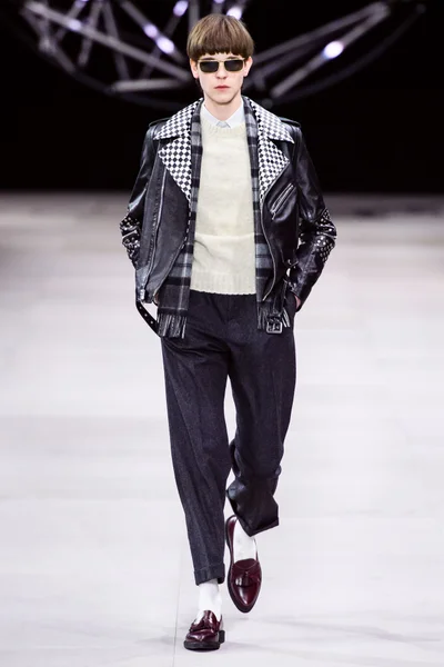 Look 47